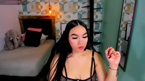 MOLLY online show from 4, 5, 2026