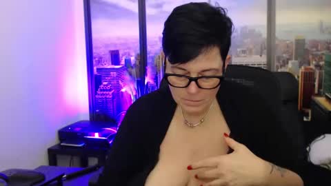 MollySun Nina Randmann online show from 5, 1, 2025