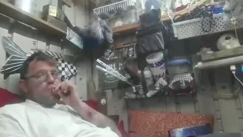 Snapshot of molotovfoxtail chatting on 8, 1, 2026 Molotovfoxtail online show from 8, 1, 2026