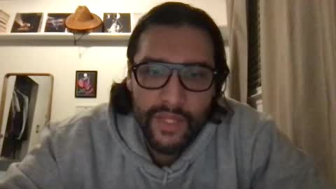 Snapshot of molten_escargot chatting on 4, 12, 2024 molten_escargot online show from 4, 12, 2024