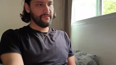 Snapshot of molten_escargot chatting on 23, 12, 2024 molten_escargot online show from 23, 12, 2024