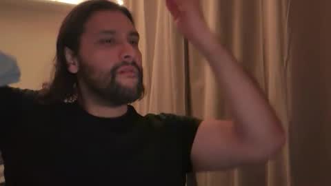 Snapshot of molten_escargot chatting on 19, 1, 2025 molten_escargot online show from 19, 1, 2025