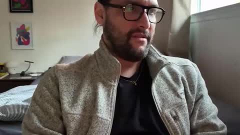 Snapshot of molten_escargot chatting on 29, 1, 2025 molten_escargot online show from 29, 1, 2025