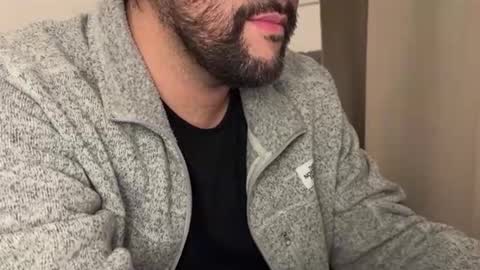 Snapshot of molten_escargot chatting on 23, 11, 2025 molten_escargot online show from 23, 11, 2025