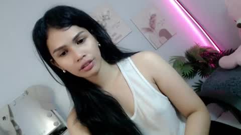 MOMIKHEM online show from 28, 6, 2026