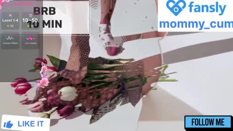 Mommy online show from 4, 12, 2024