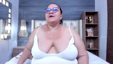 Jelitza online show from 21, 5, 2026