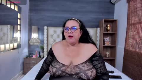 Snapshot of mommy_cute chatting on 9, 6, 2026 Jelitza online show from 9, 6, 2026