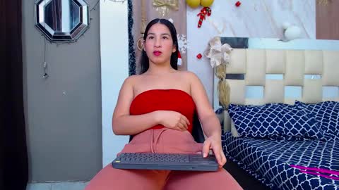 Snapshot of mommy_dulce chatting on 22, 12, 2025 ANDREA online show from 22, 12, 2025