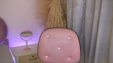 Kendall Evanz online show from 10, 3, 2026