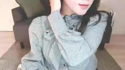 Momo online show from 15, 12, 2024