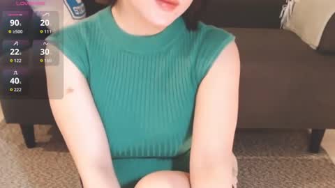 Momo online show from 26, 9, 2025