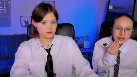 Snapshot of mona_cloud chatting on 3, 10, 2025 Mona  online show from 3, 10, 2025