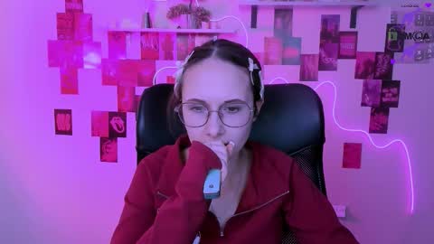 Snapshot of mona_cloud chatting on 13, 3, 2026 Mona online show from 13, 3, 2026