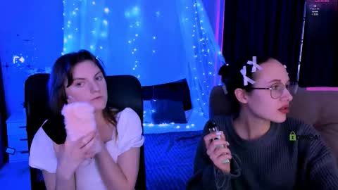 Snapshot of mona_cloud chatting on 18, 3, 2026 Mona online show from 18, 3, 2026