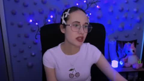 Mona  online show from 20, 5, 2026