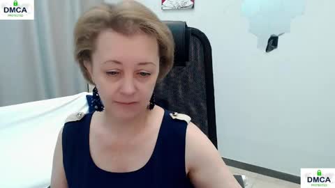 Mona online show from 10, 5, 2026