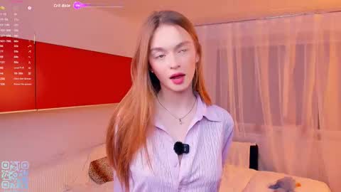 Snapshot of monabrickell chatting on 19, 10, 2025 Mona online show from 19, 10, 2025