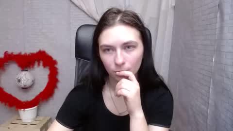 monakali online show from 13, 2, 2025