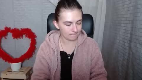 monakali online show from 1, 10, 2025