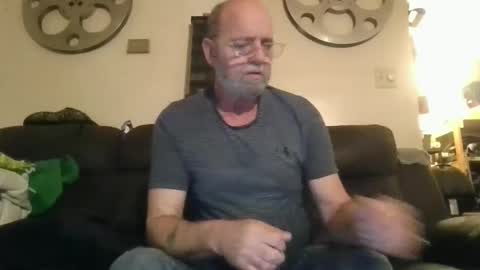 mondaymonday online show from 3, 1, 2025