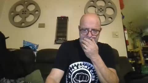mondaymonday online show from 16, 1, 2025