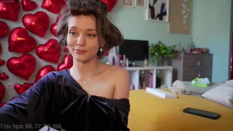 Monia Help me get 20000 subscribers online show from 2, 3, 2025