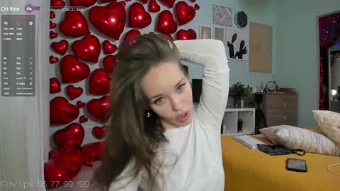 Monia Help me get 20000 subscribers online show from 9, 3, 2025