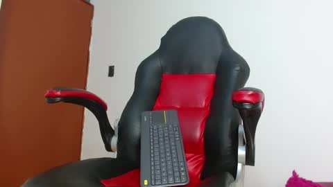 Snapshot of monica631590 chatting on 12, 10, 2025 Monica online show from 12, 10, 2025