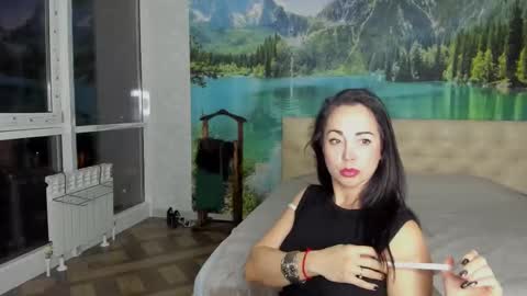Snapshot of monica_weisss chatting on 3, 1, 2025 monica_weisss online show from 3, 1, 2025