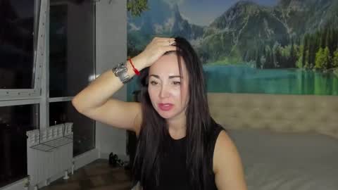 Snapshot of monica_weisss chatting on 4, 1, 2025 monica_weisss online show from 4, 1, 2025