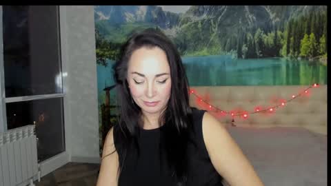 Snapshot of monica_weisss chatting on 9, 1, 2025 monica_weisss online show from 9, 1, 2025