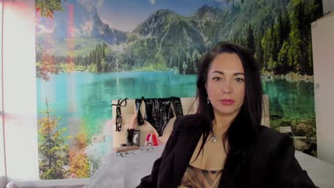Snapshot of monica_weisss chatting on 14, 1, 2025 monica_weisss online show from 14, 1, 2025