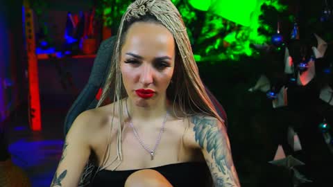 Monika online show from 17, 12, 2024