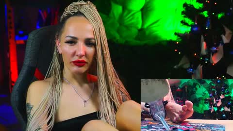 Monika online show from 17, 12, 2024