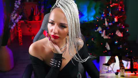 Monika online show from 29, 12, 2024