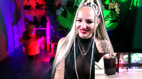 Monika online show from 18, 10, 2025