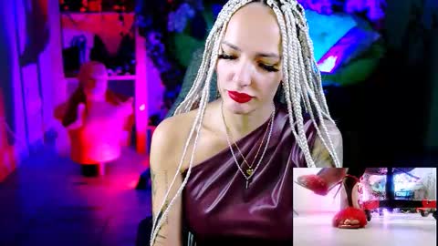 Monika online show from 7, 11, 2025