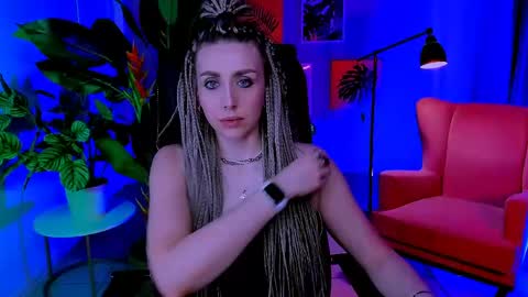 Snapshot of monicariley chatting on 12, 5, 2026 monicariley online show from 12, 5, 2026