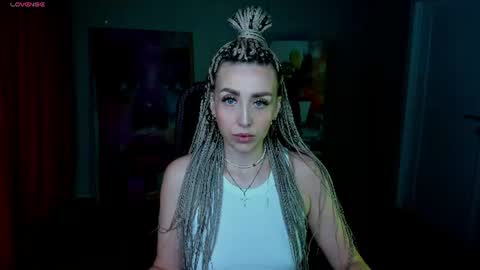 Snapshot of monicariley chatting on 20, 6, 2026 monicariley online show from 20, 6, 2026
