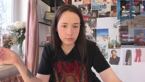 Snapshot of monicarocket chatting on 6, 1, 2025 Monica online show from 6, 1, 2025