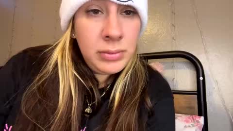 Snapshot of monicav21 chatting on 10, 12, 2024 Monica online show from 10, 12, 2024