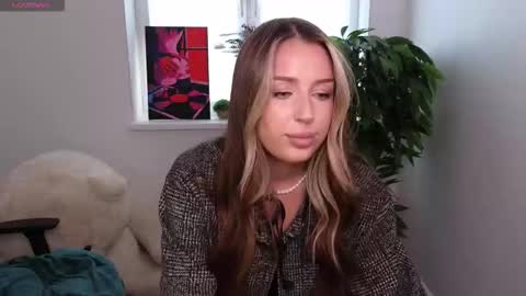 Snapshot of monicaweber_ chatting on 21, 9, 2025 Monica online show from 21, 9, 2025