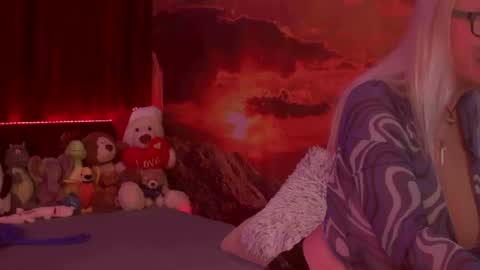 Monika    online show from 14, 2, 2025