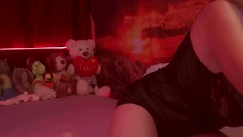 Monika    online show from 12, 9, 2025