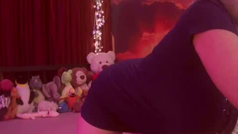 Monika    online show from 22, 12, 2025