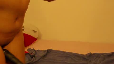 Snapshot of monielodge chatting on 1, 2, 2025 Monie Help me reach 100 likes online show from 1, 2, 2025