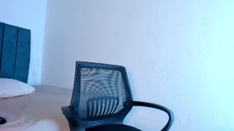 Snapshot of moniicaferrer chatting on 10, 6, 2026 Monica online show from 10, 6, 2026