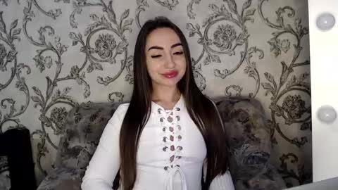 monika_2025 online show from 19, 1, 2025