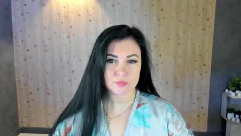 MoniKa online show from 4, 2, 2026